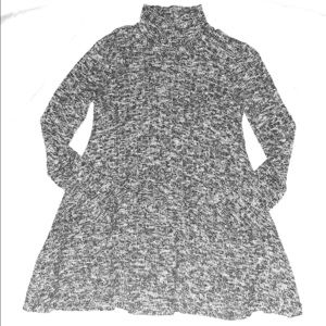 Dynamite loose casual sweater